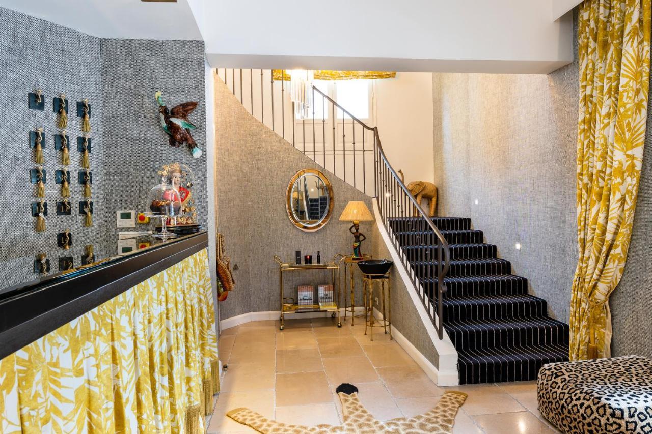סן טרופז Hotel Le Y מראה חיצוני תמונה